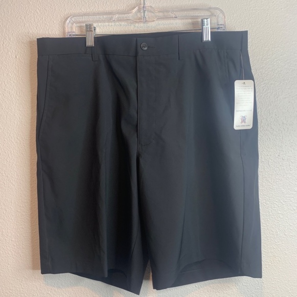 New Champions Tour • Black Golf Shorts Men’s Sz 36